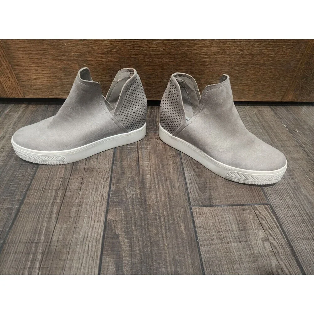 STEVE MADDEN Grey SUEDE  HIGH TOP WEDGE SLIP ON SNEAKERS WOMEN'S 5.5M